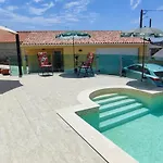 'kairos Casa' Not Chiqueda de Cima
